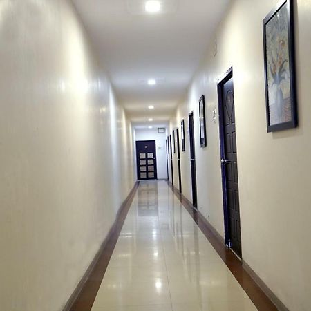 Hotel Royal Ahmedabad Eksteriør bilde